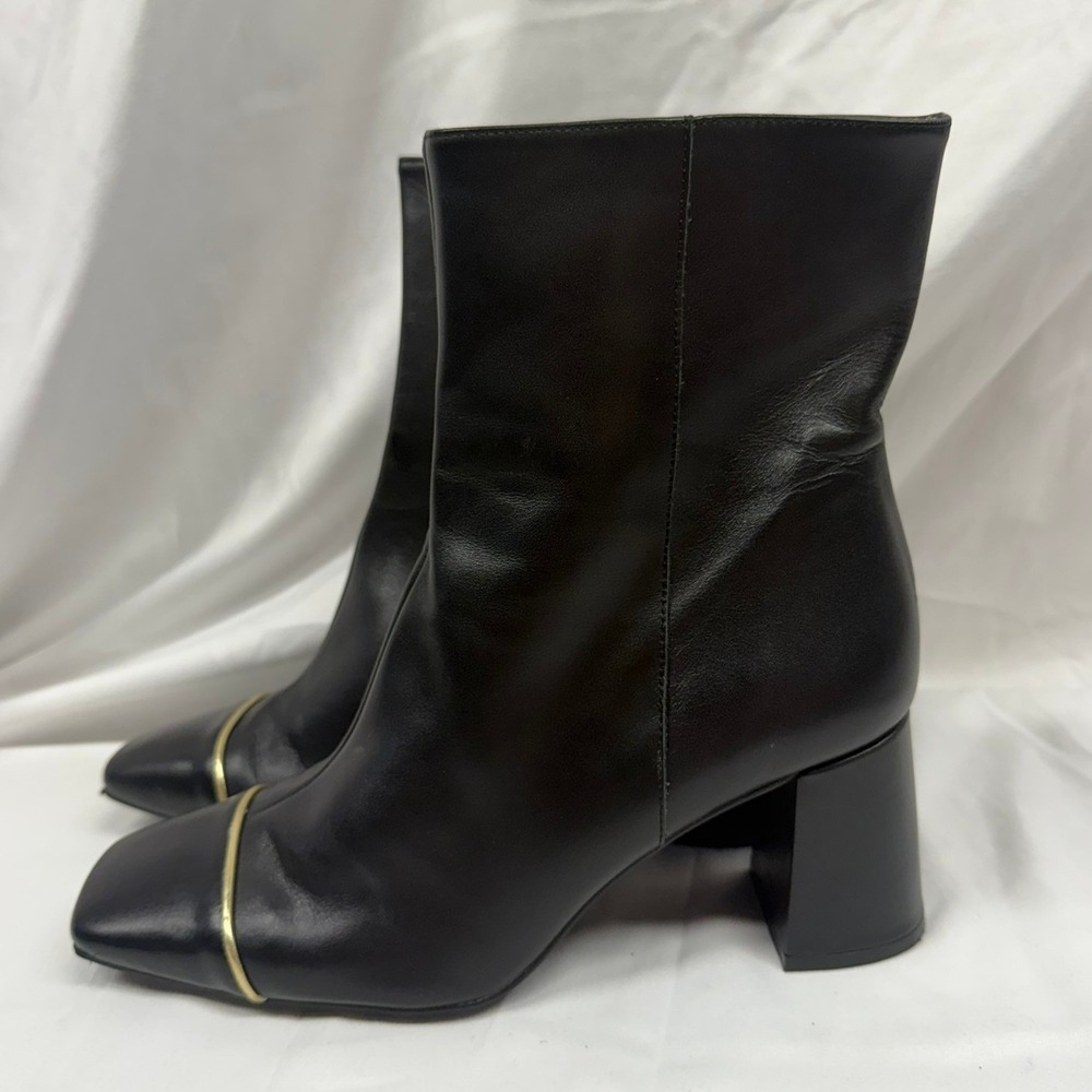 Ana Palma Black Leather Square Toe Gold Trim Block Heel Ankle Boot Spain Size 39